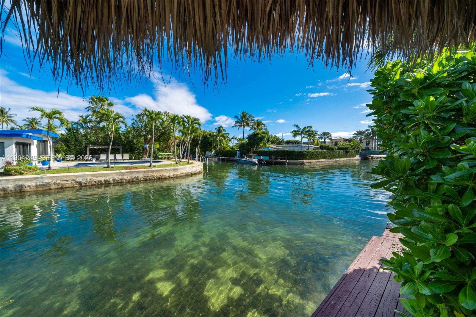 7975 Biscayne Point Cir