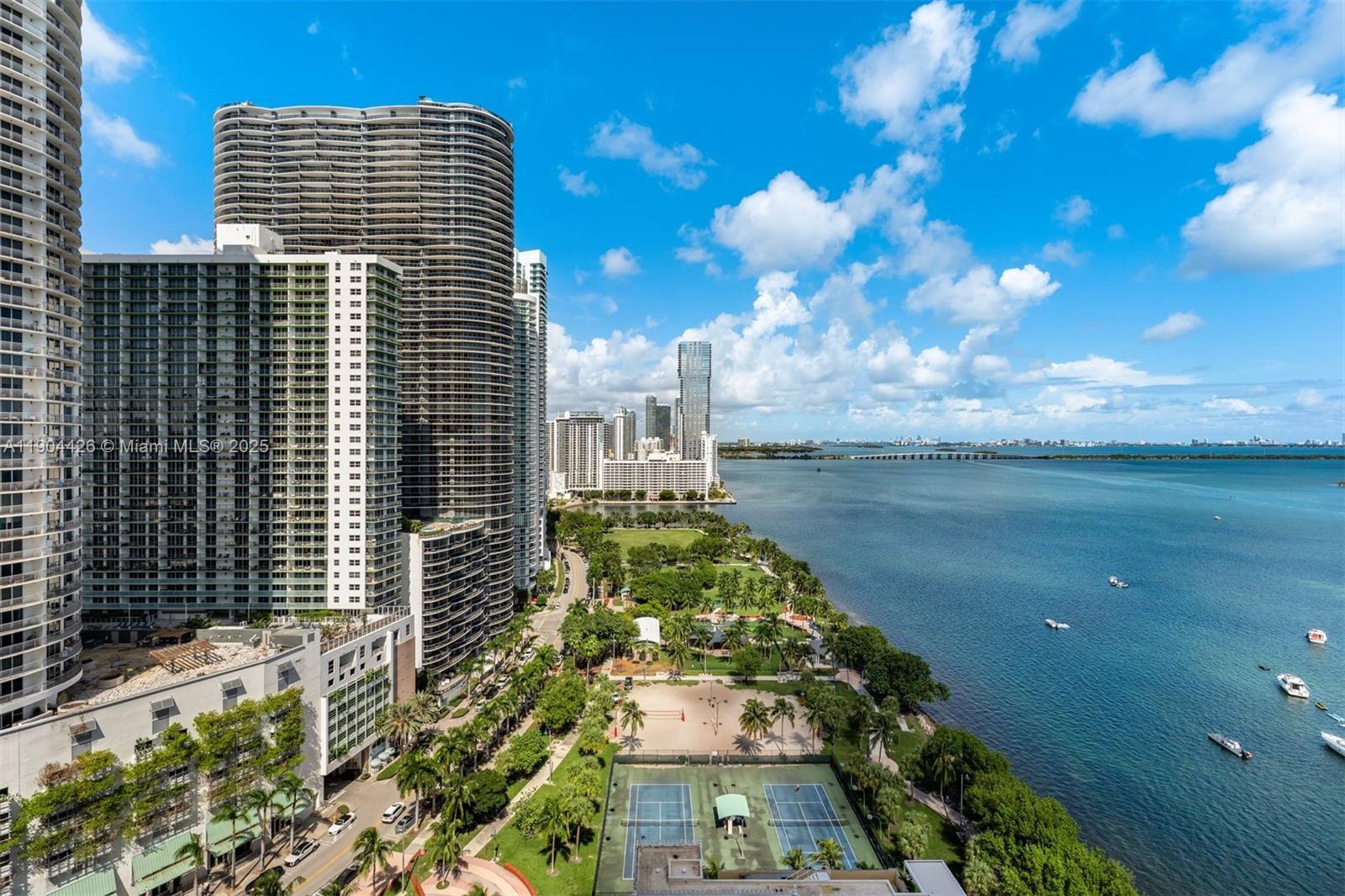 1717 N Bayshore Dr # 2637 Unit: A-2637