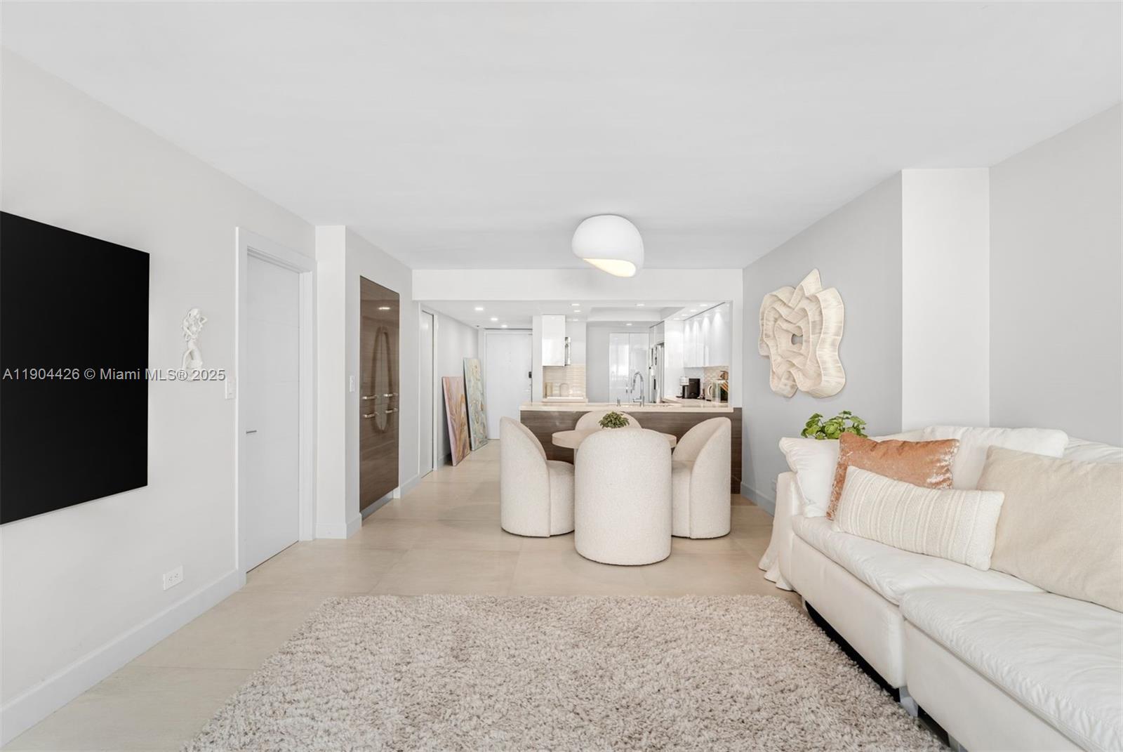 1717 N Bayshore Dr # 2637 Unit: A-2637