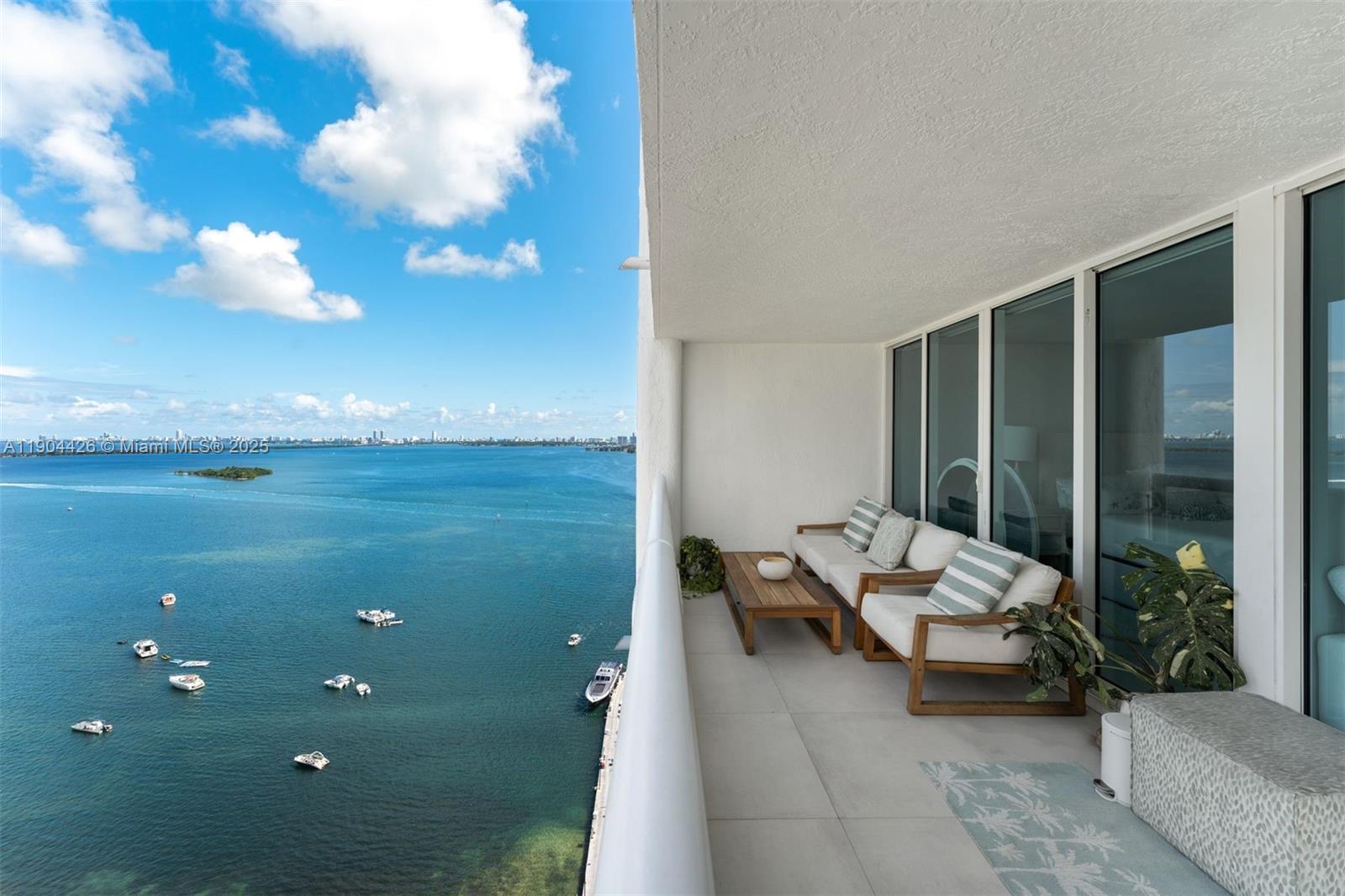 1717 N Bayshore Dr # 2637 Unit: A-2637