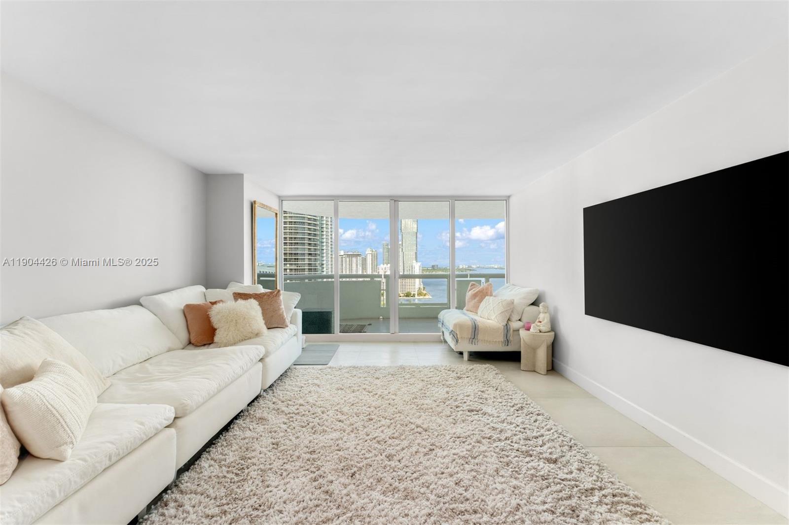 1717 N Bayshore Dr # 2637 Unit: A-2637