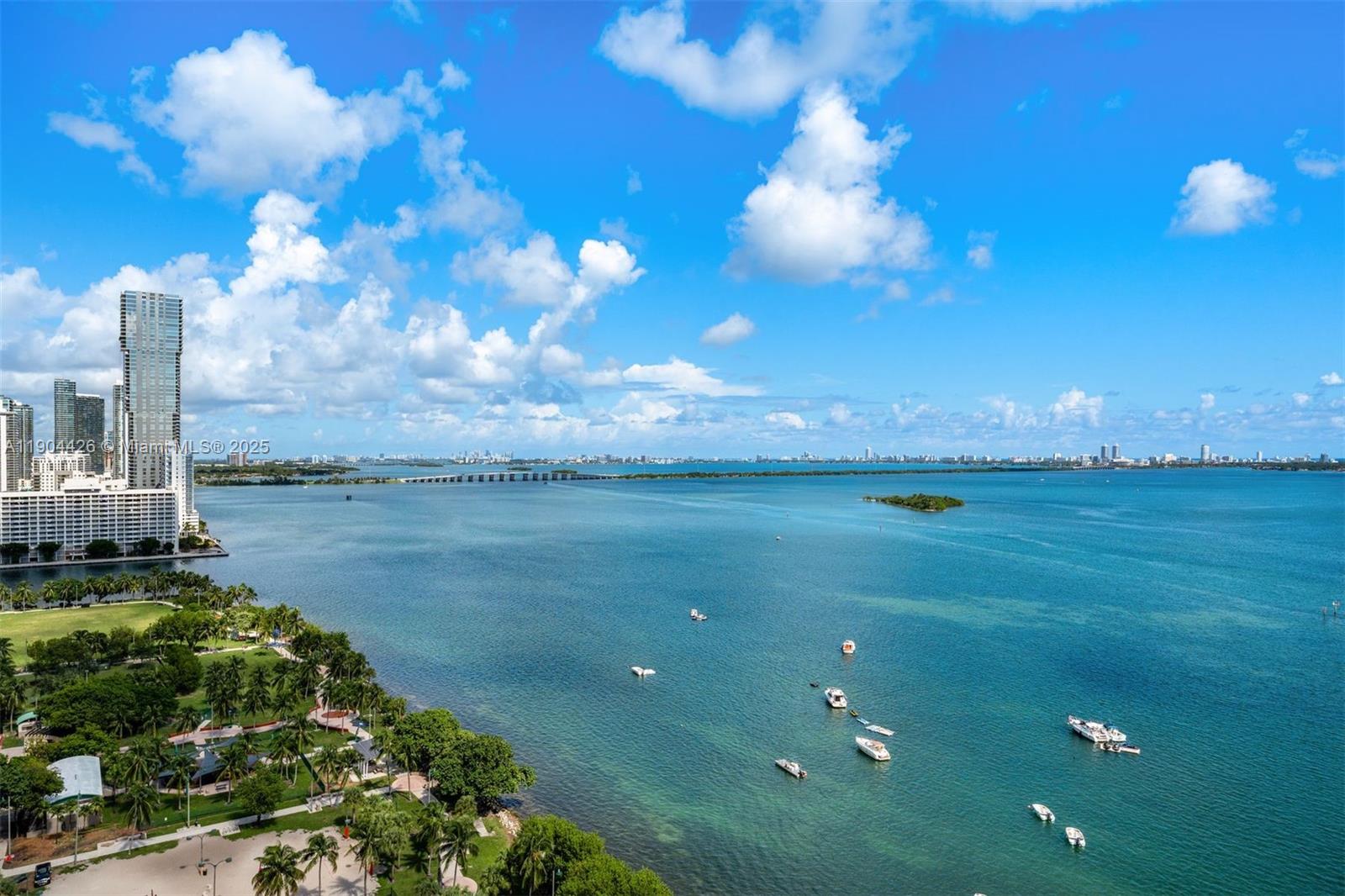 1717 N Bayshore Dr # 2637 Unit: A-2637