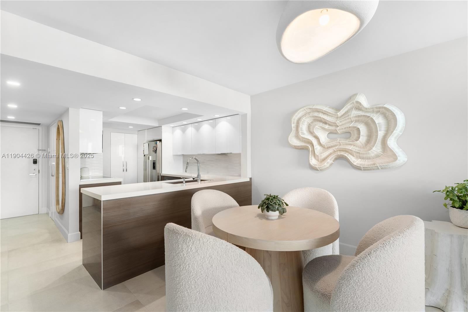 1717 N Bayshore Dr # 2637 Unit: A-2637