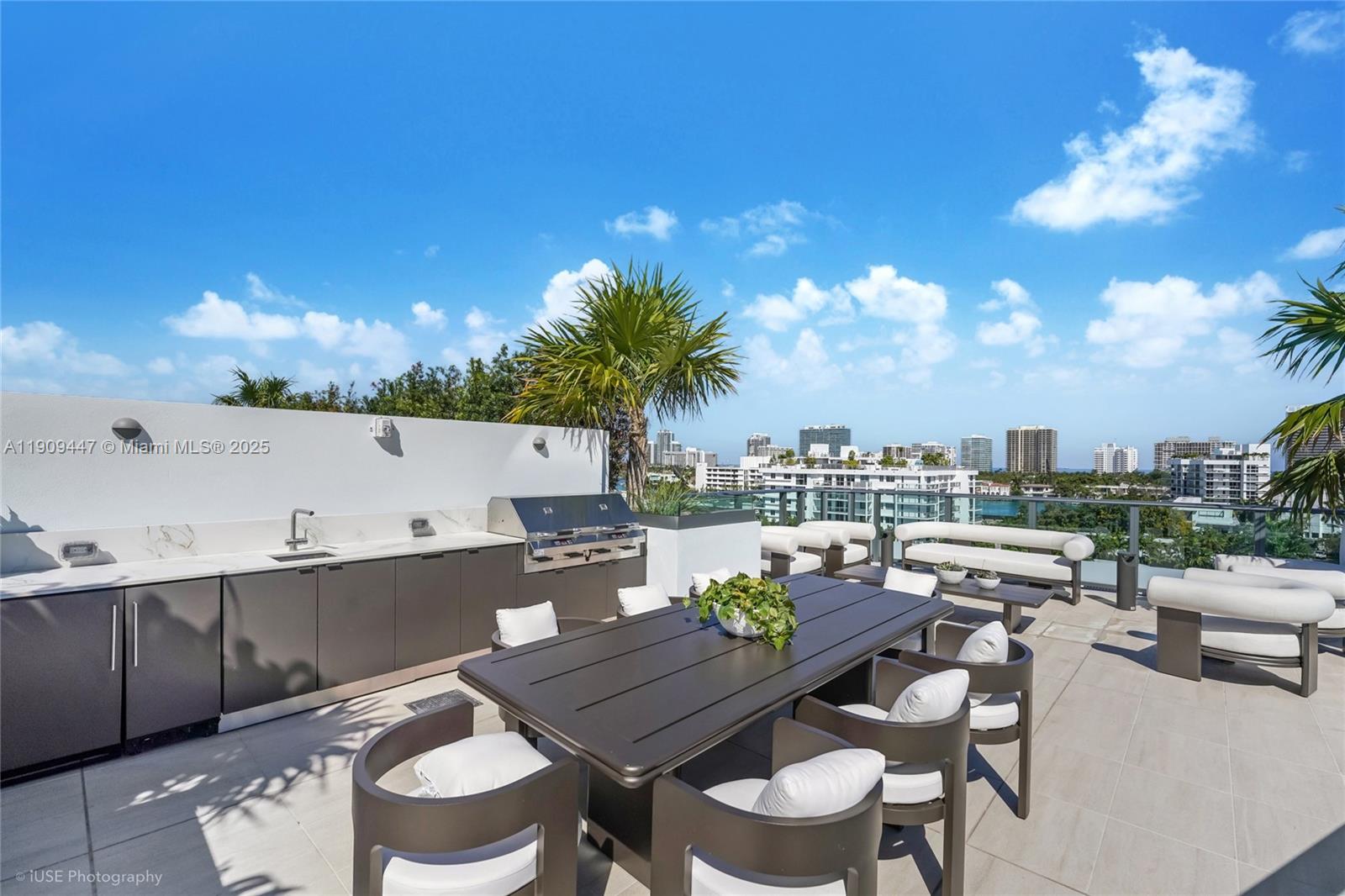 9901 W Bay Harbor Dr # 506