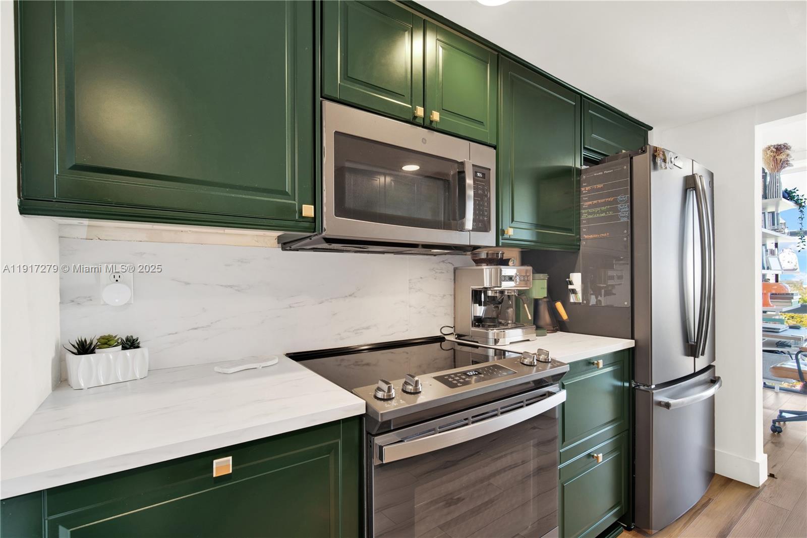 1915 Brickell Ave # C1101