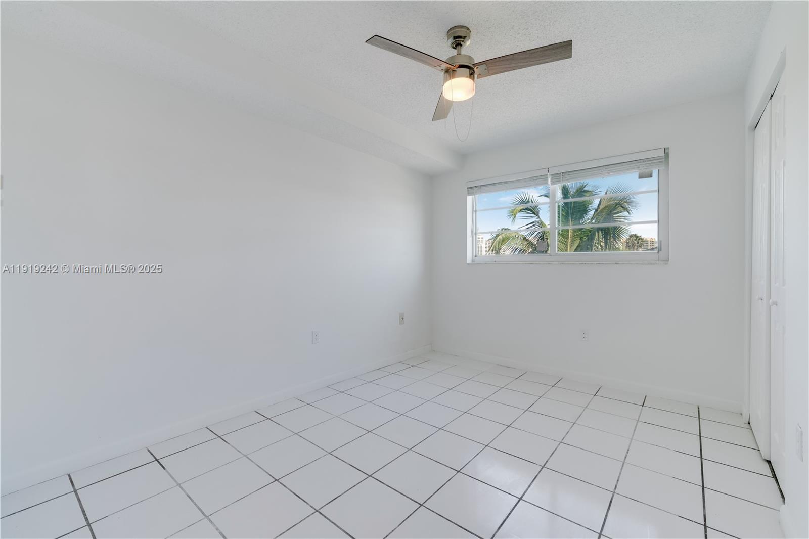 1428 Euclid Ave # 404