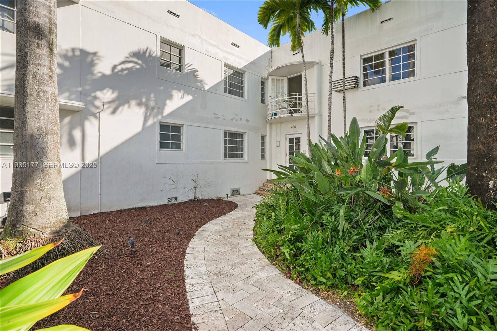750 Espanola Way # 6