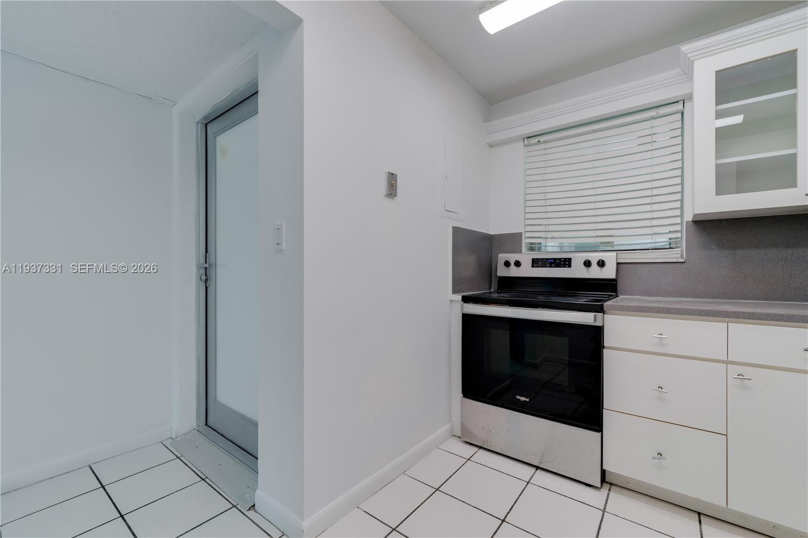 1428 Euclid Ave # 404