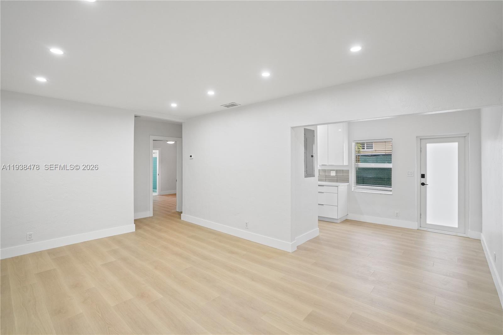 550 NE 68th St # 550