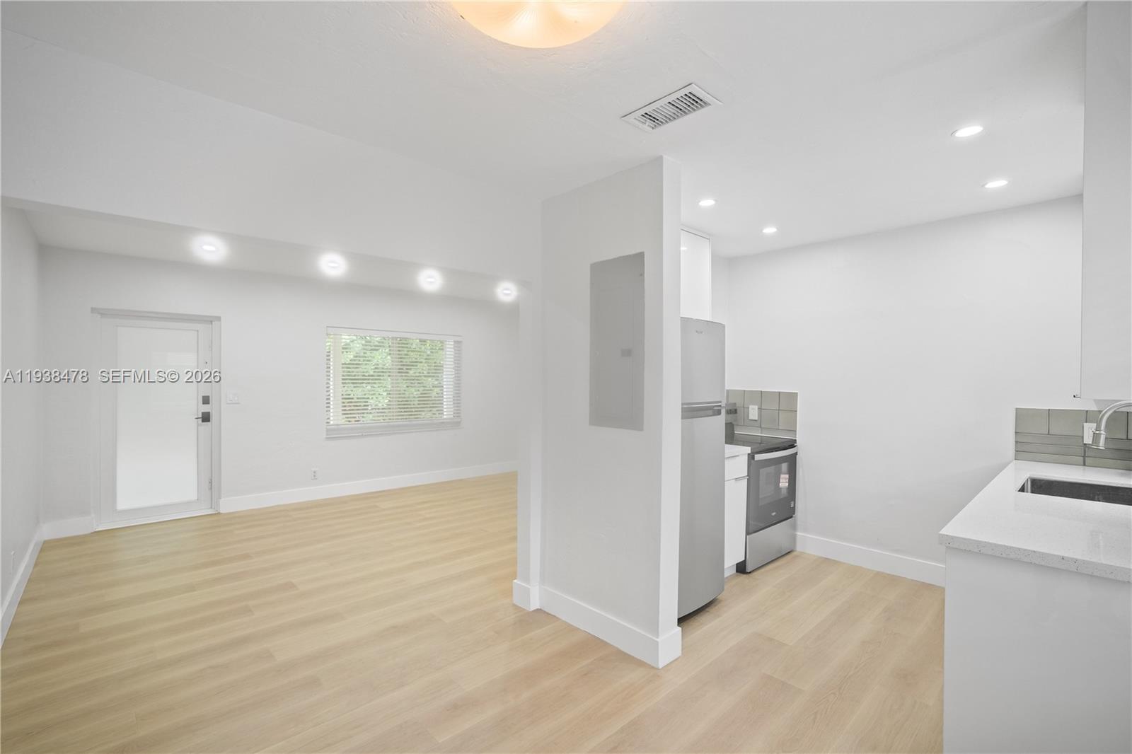 550 NE 68th St # 550