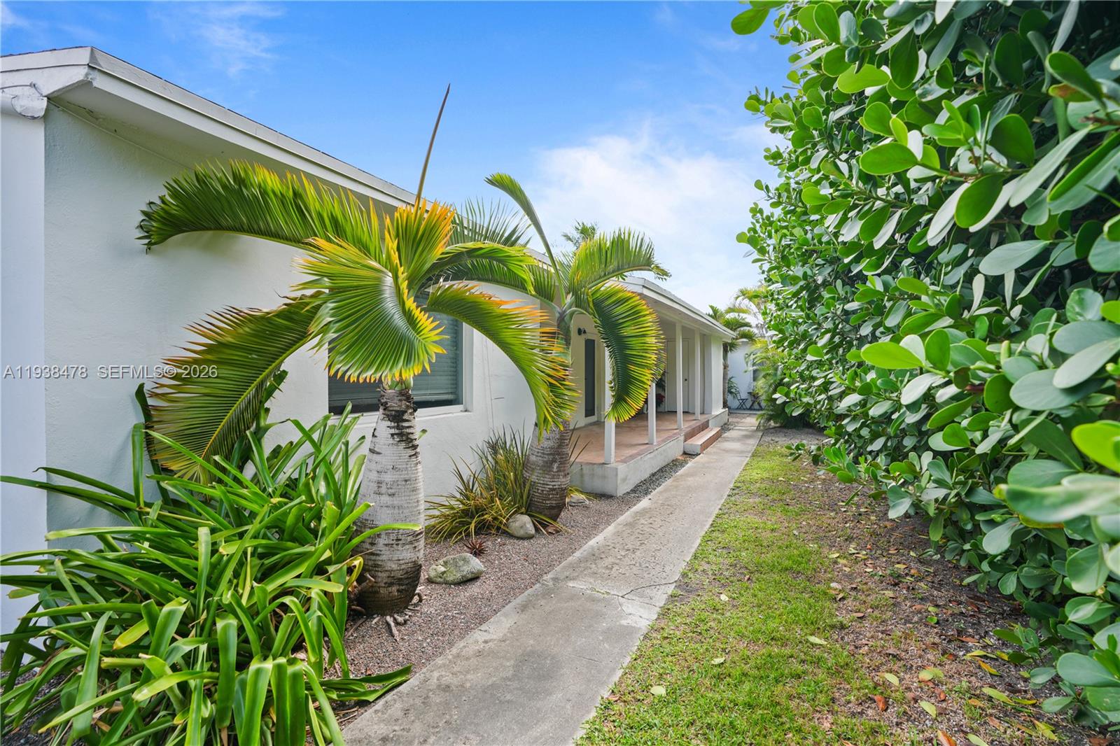 550 NE 68th St # 550