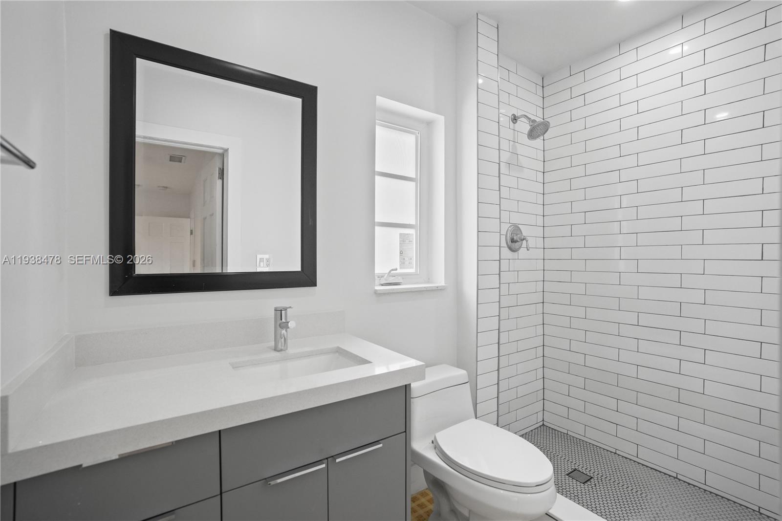 550 NE 68th St # 550