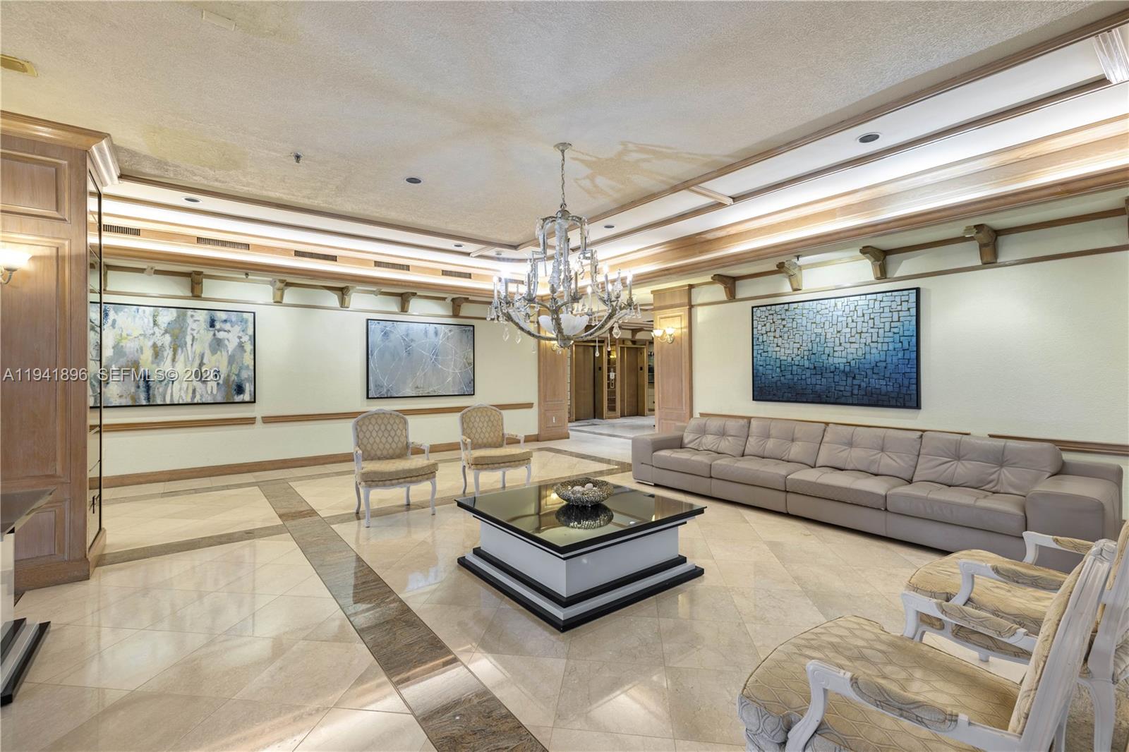 9455 Collins Ave # 806