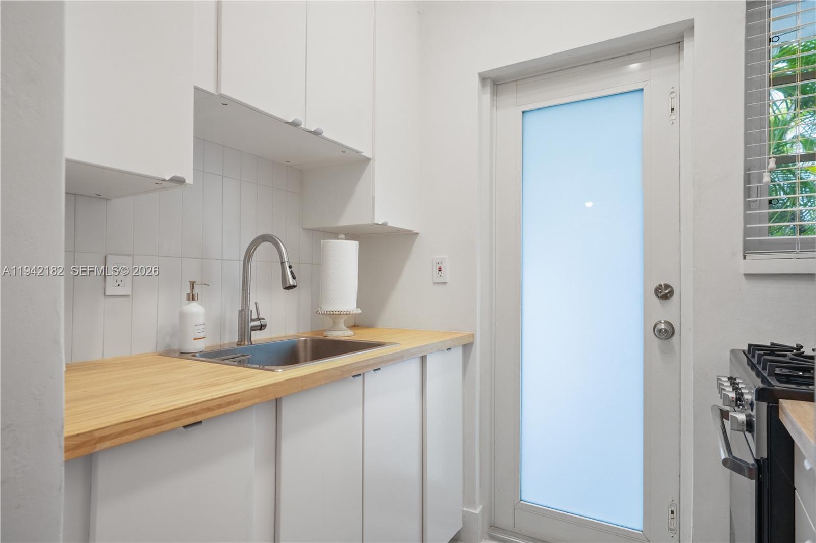 750 Espanola Way # 6