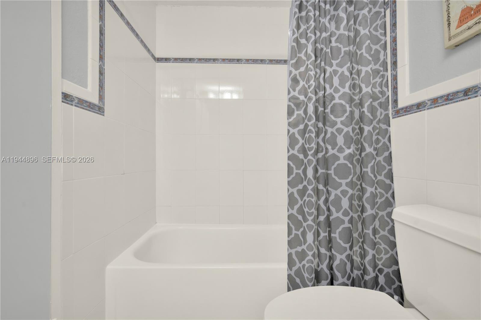 3505 S Ocean Dr # 318