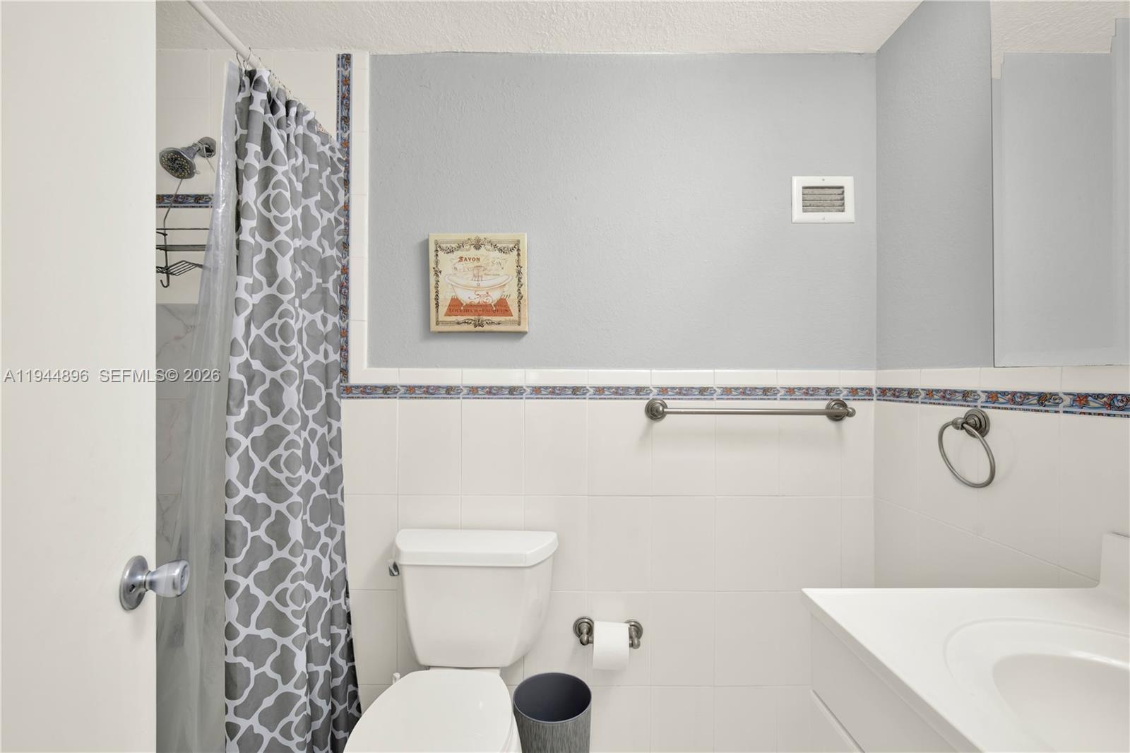 3505 S Ocean Dr # 318