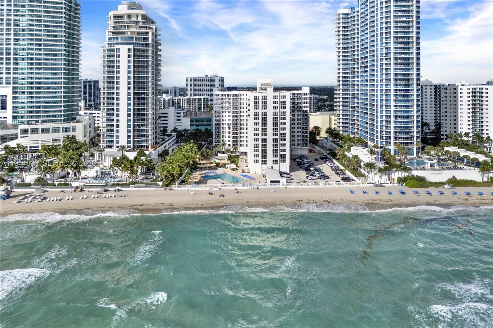 3505 S Ocean Dr # 318