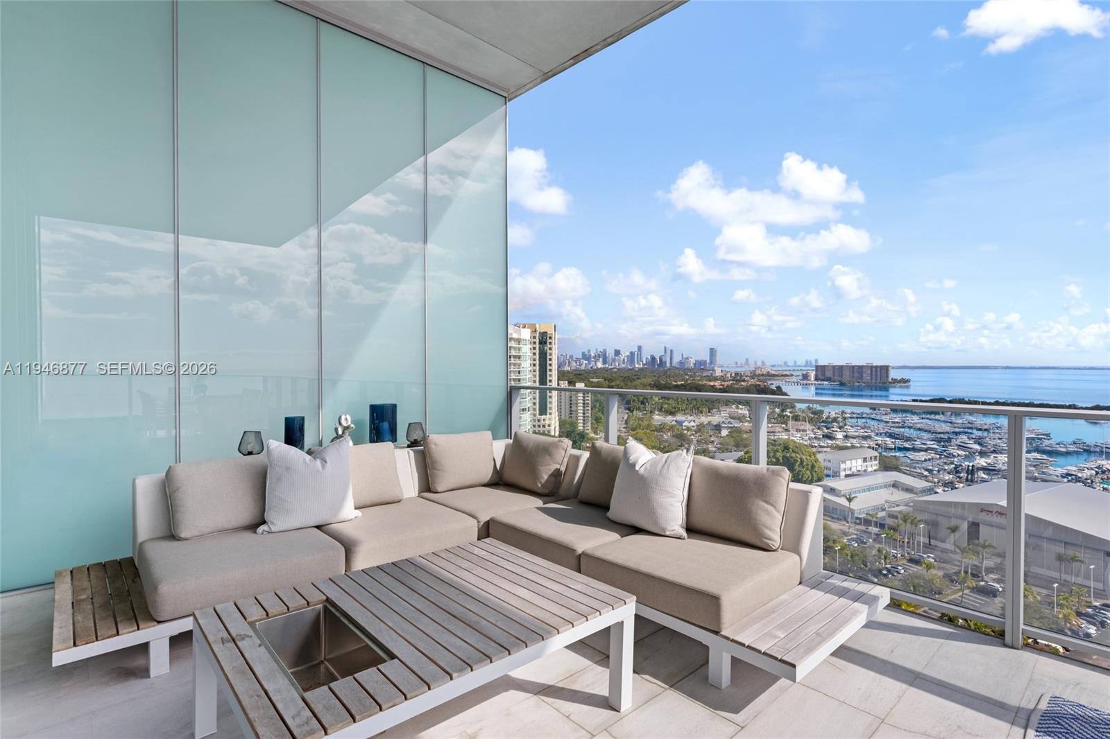 2675 S Bayshore Dr # 1602S