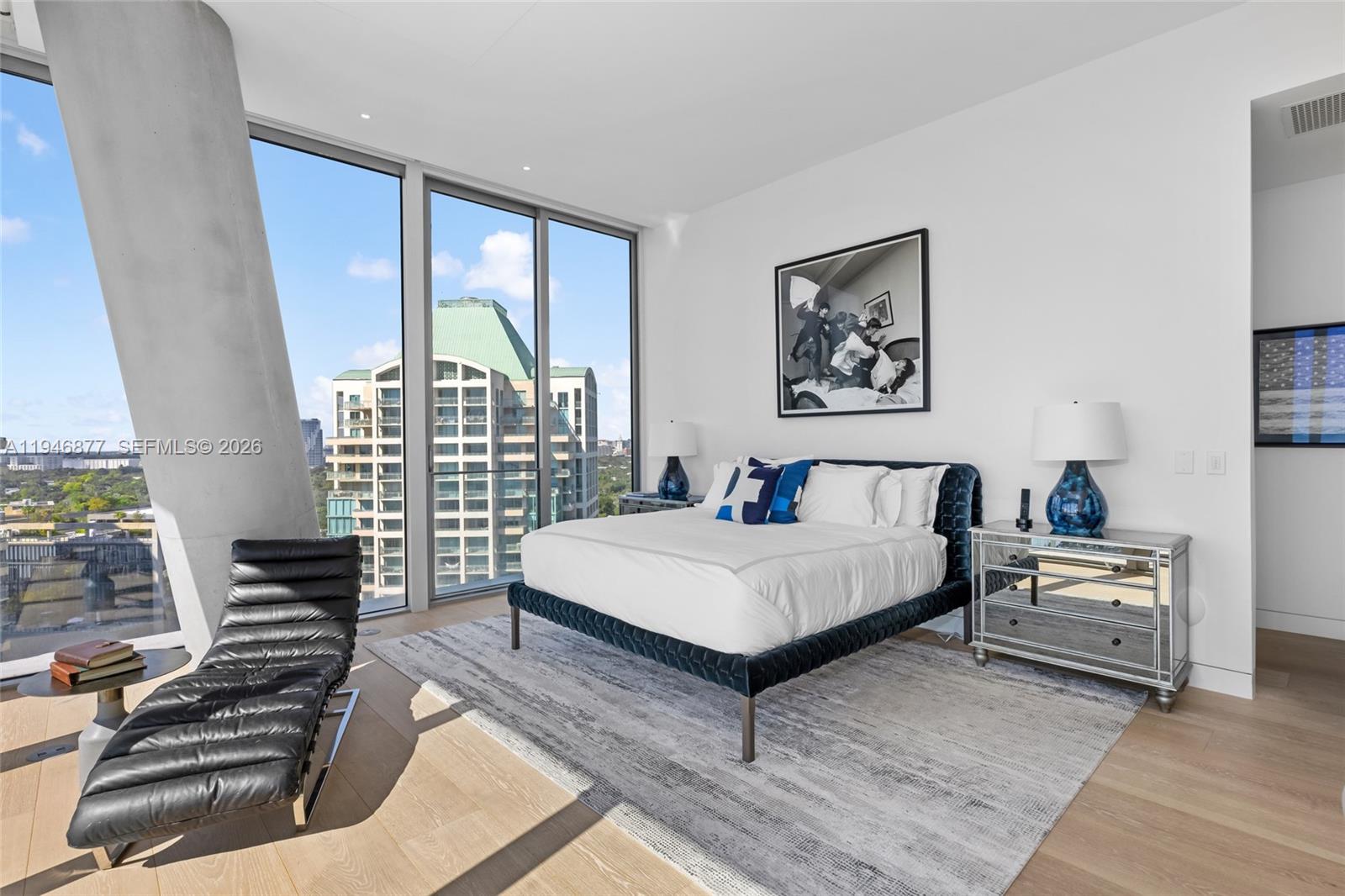 2675 S Bayshore Dr # 1602S