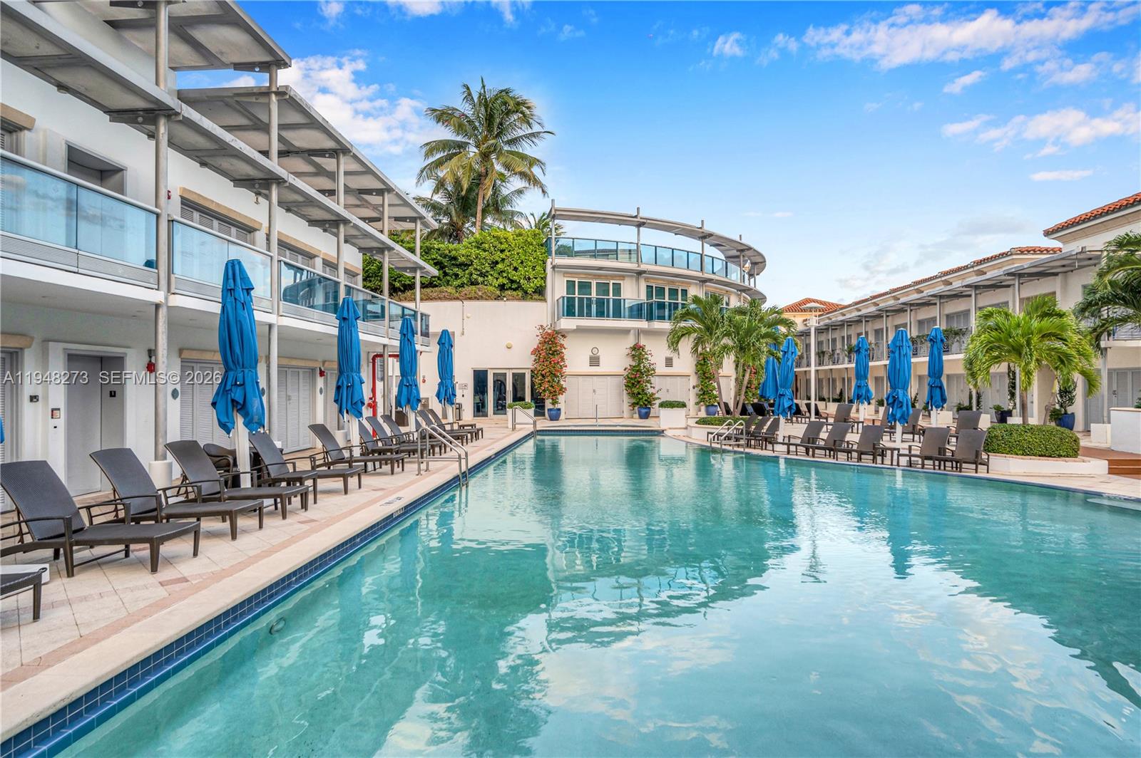 5959 Collins Ave # 701