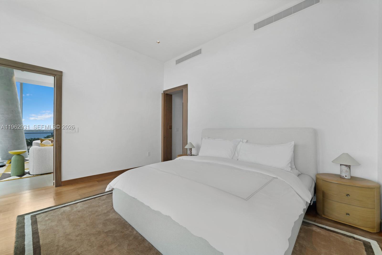 2675 S Bayshore Dr # 602S