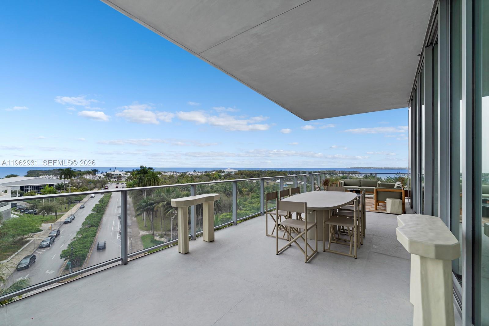 2675 S Bayshore Dr # 602S