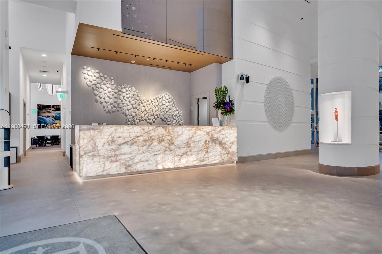 5959 Collins Ave # 701