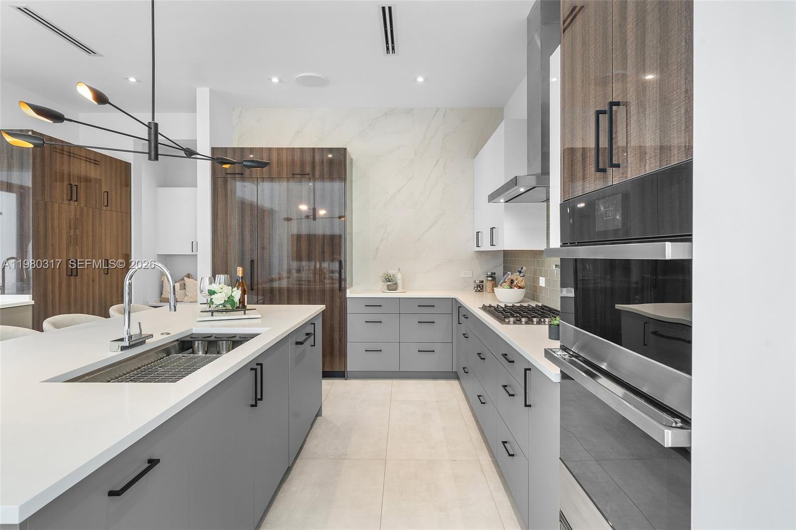 2500 Middle River Dr