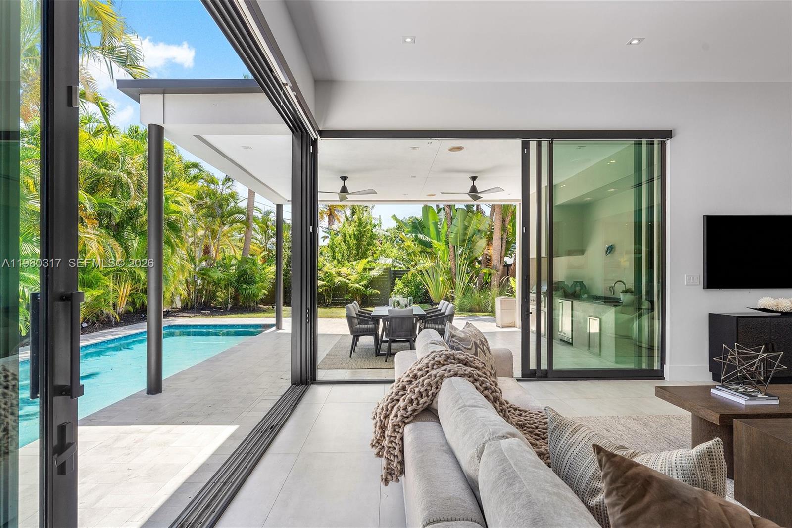 2500 Middle River Dr