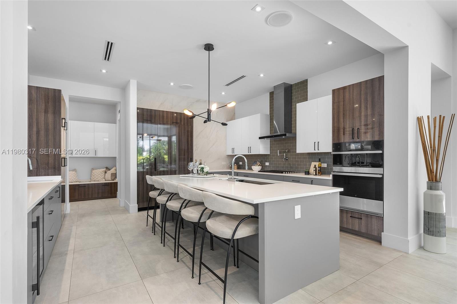2500 Middle River Dr