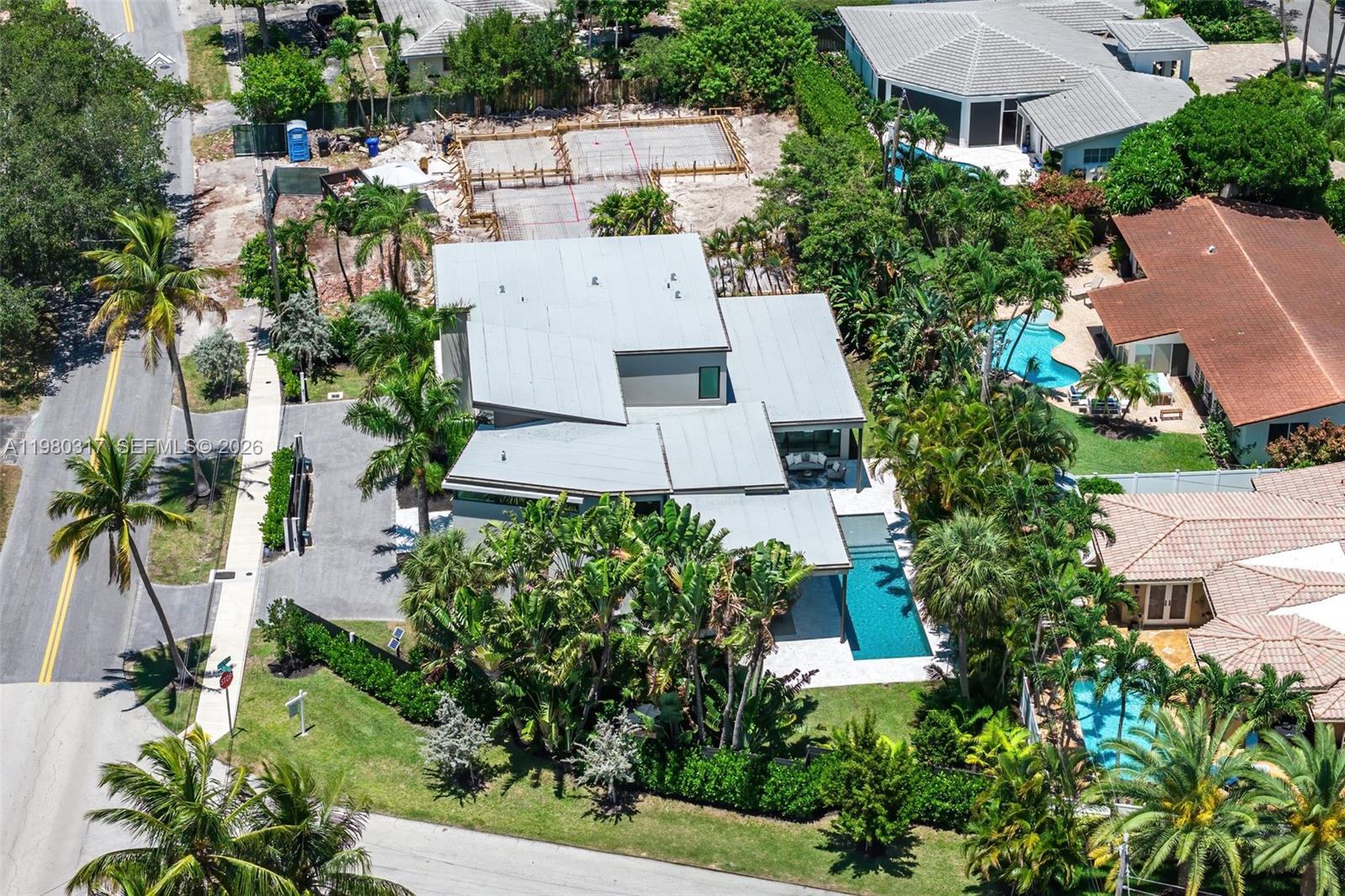 2500 Middle River Dr