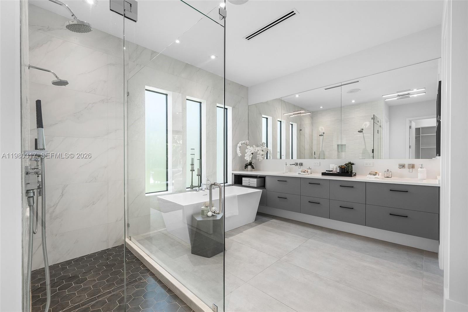 2500 Middle River Dr