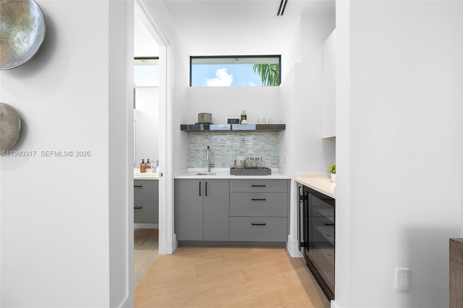 2500 Middle River Dr