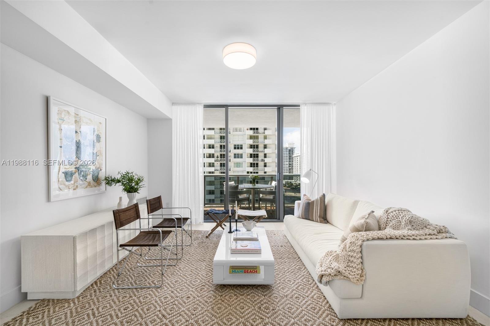 5875 Collins Ave # 906