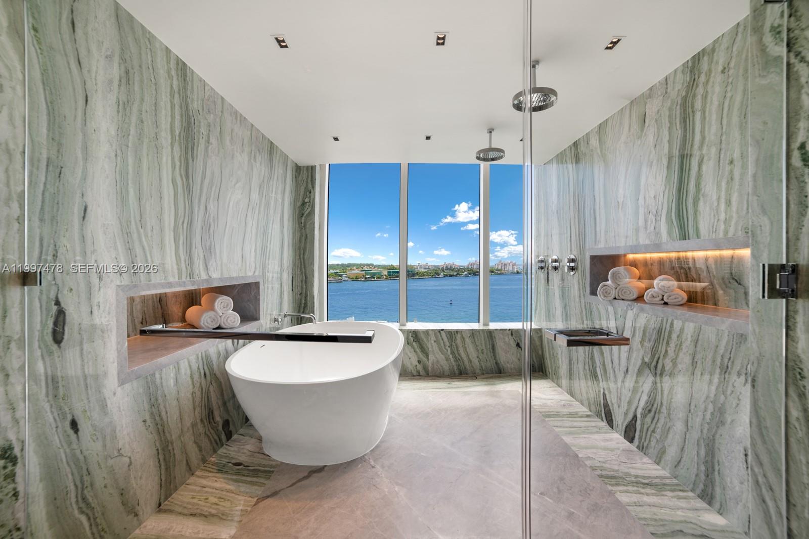 1000 S Pointe Dr # 901