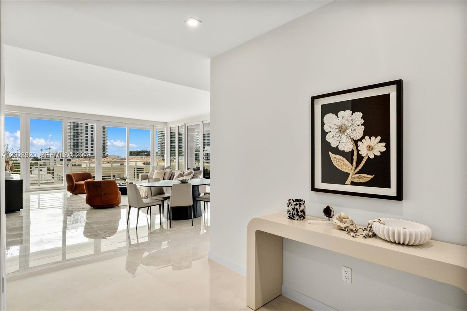 527 Orton Ave # 403