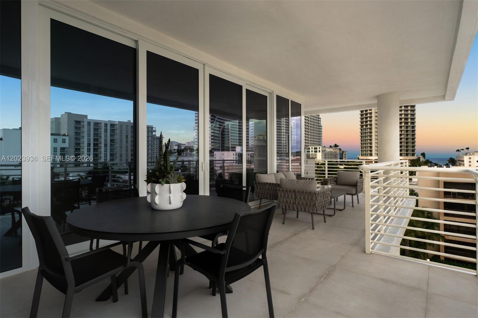527 Orton Ave # 501