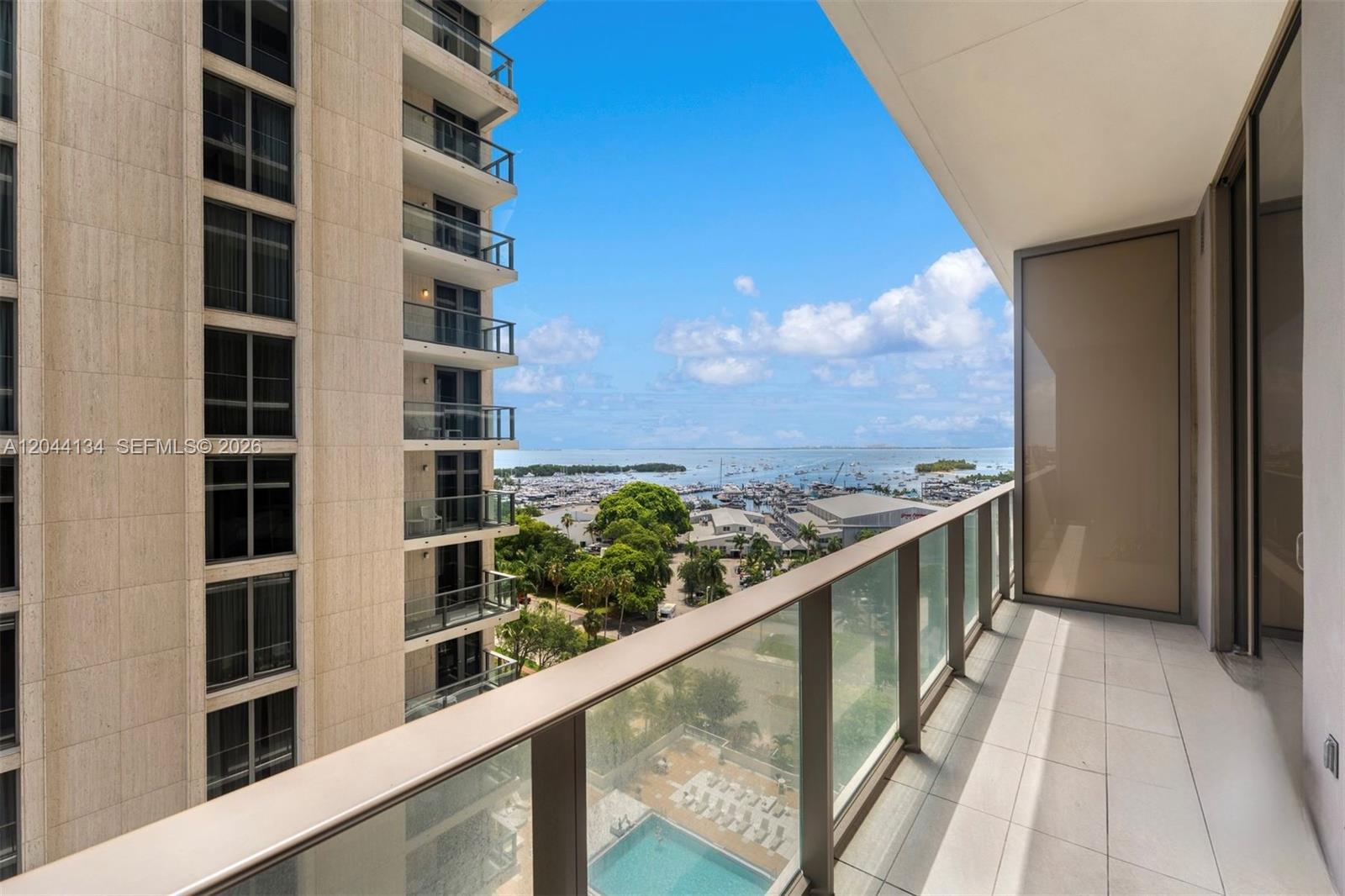 2655 S Bayshore Dr # 908