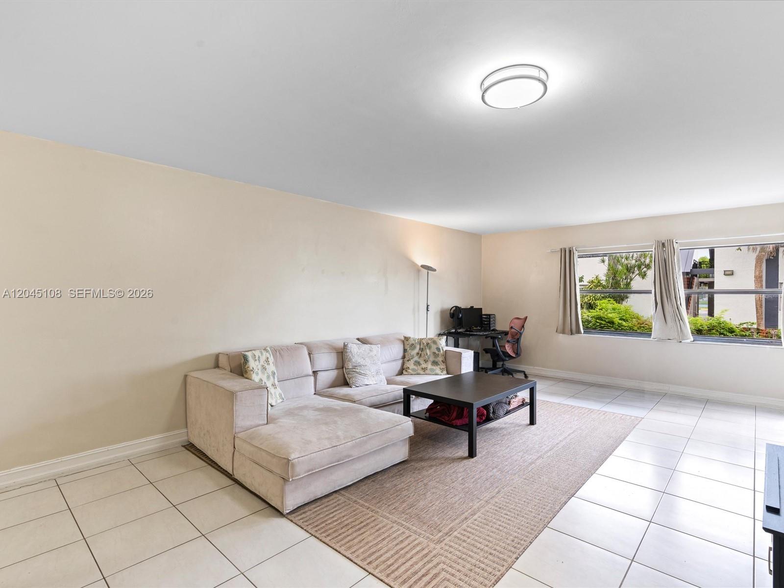571 NW 107th Ave # 107