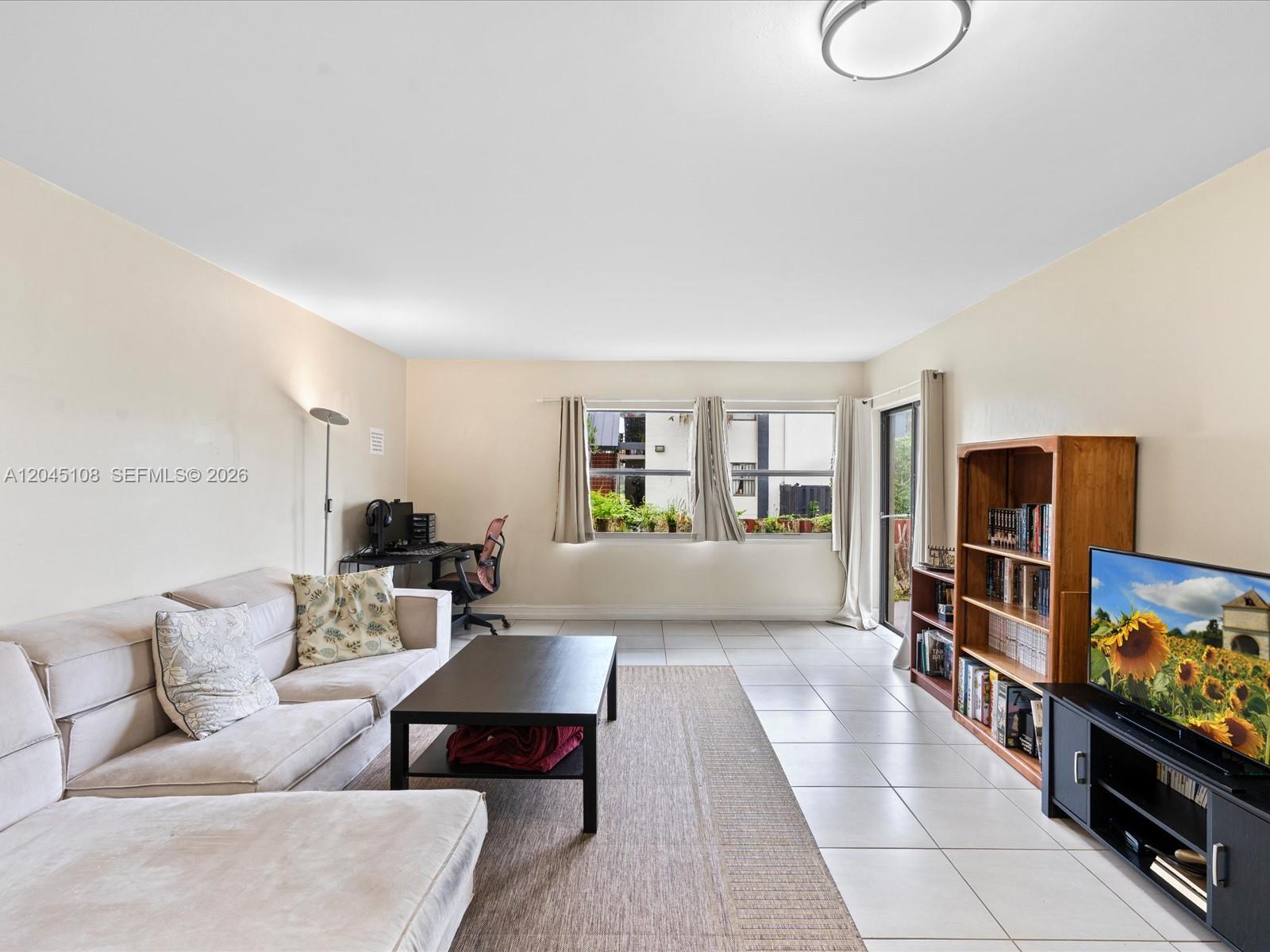 571 NW 107th Ave # 107