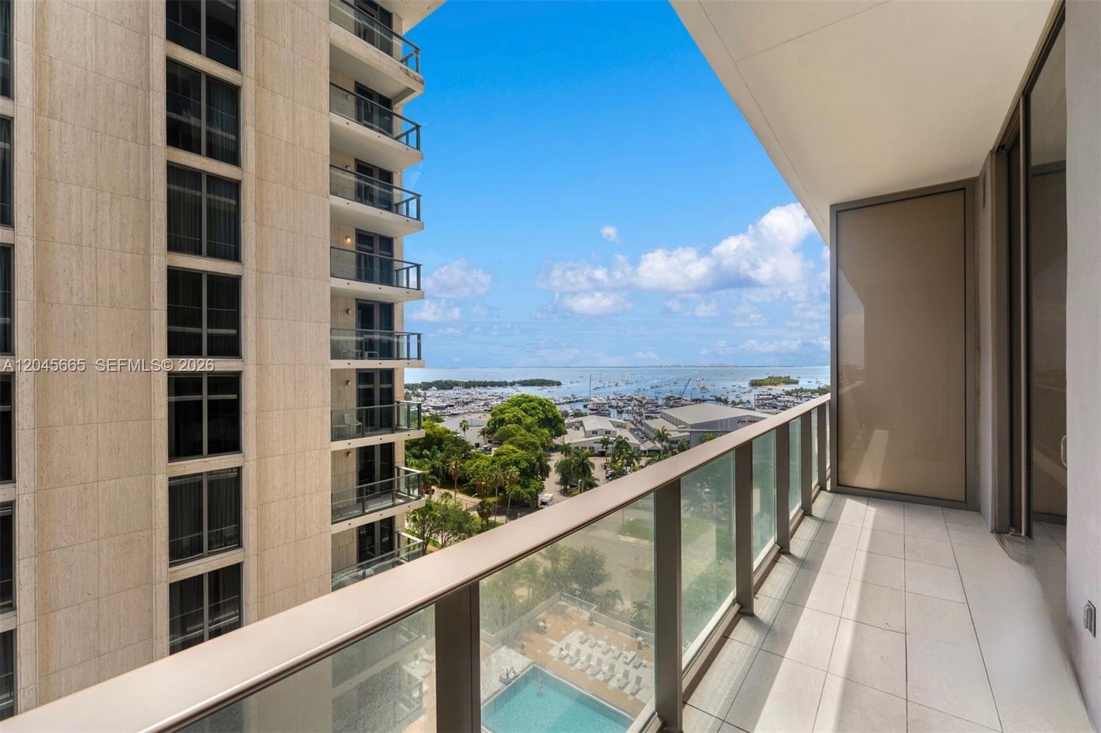 2655 S Bayshore Dr # 908