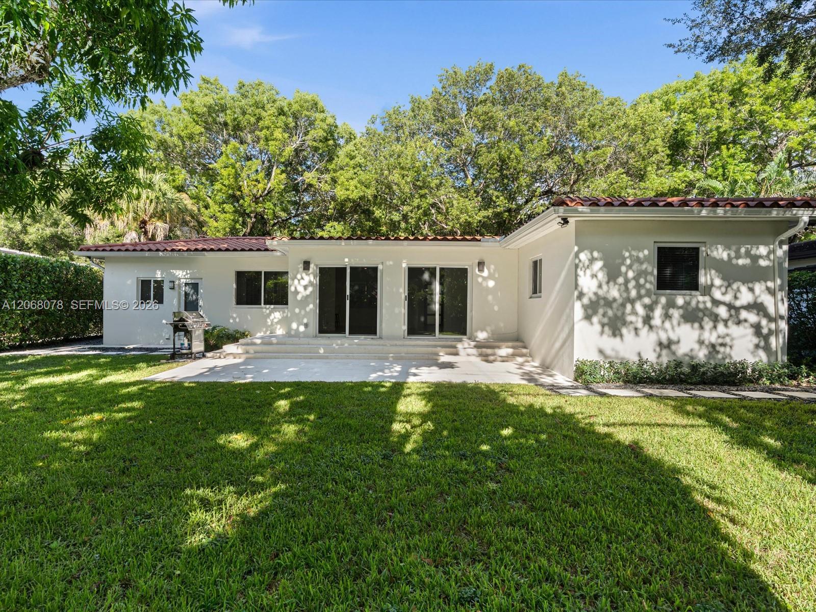 5406 S Le Jeune Rd