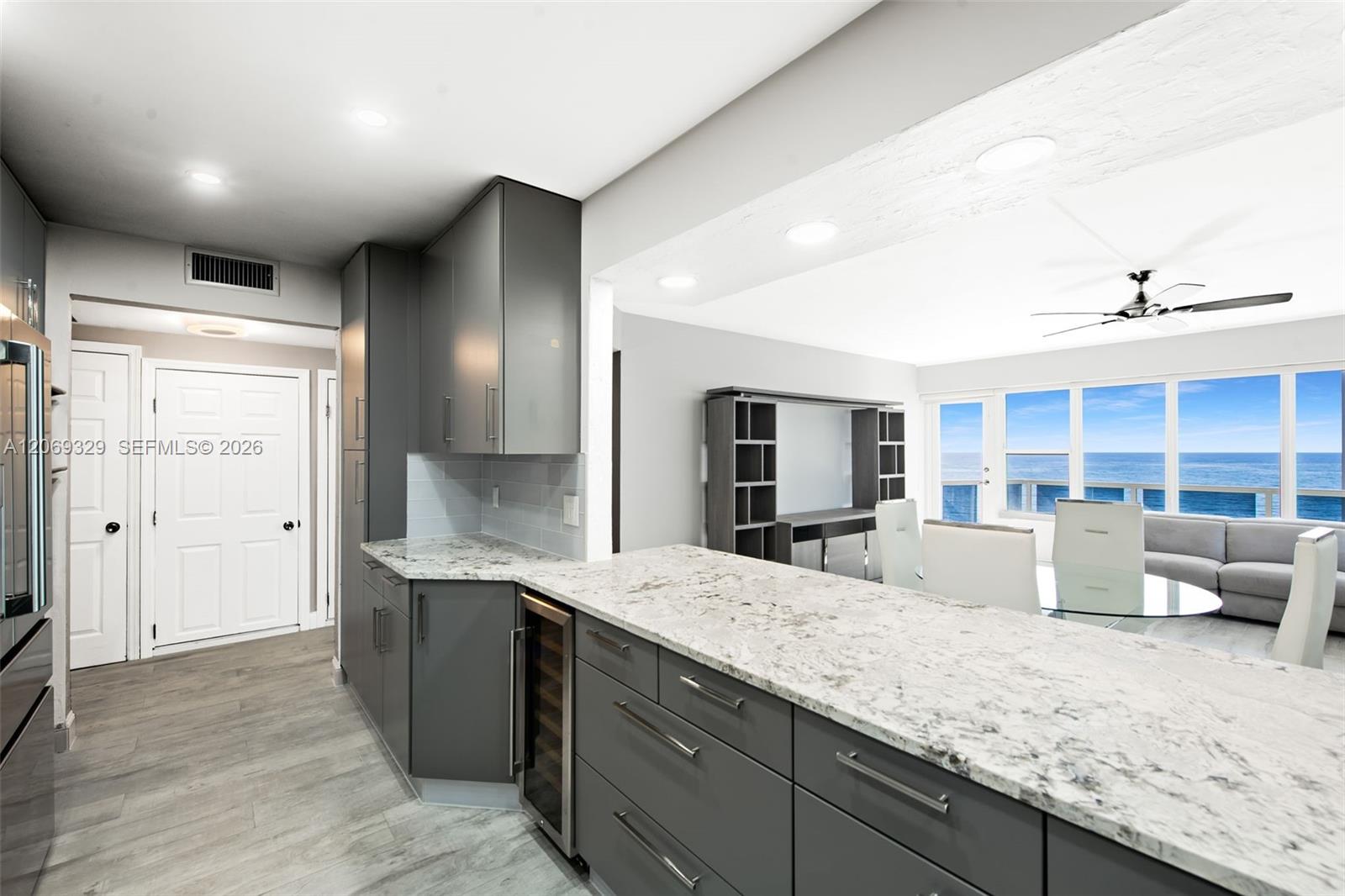 3700 Galt Ocean Dr # 910