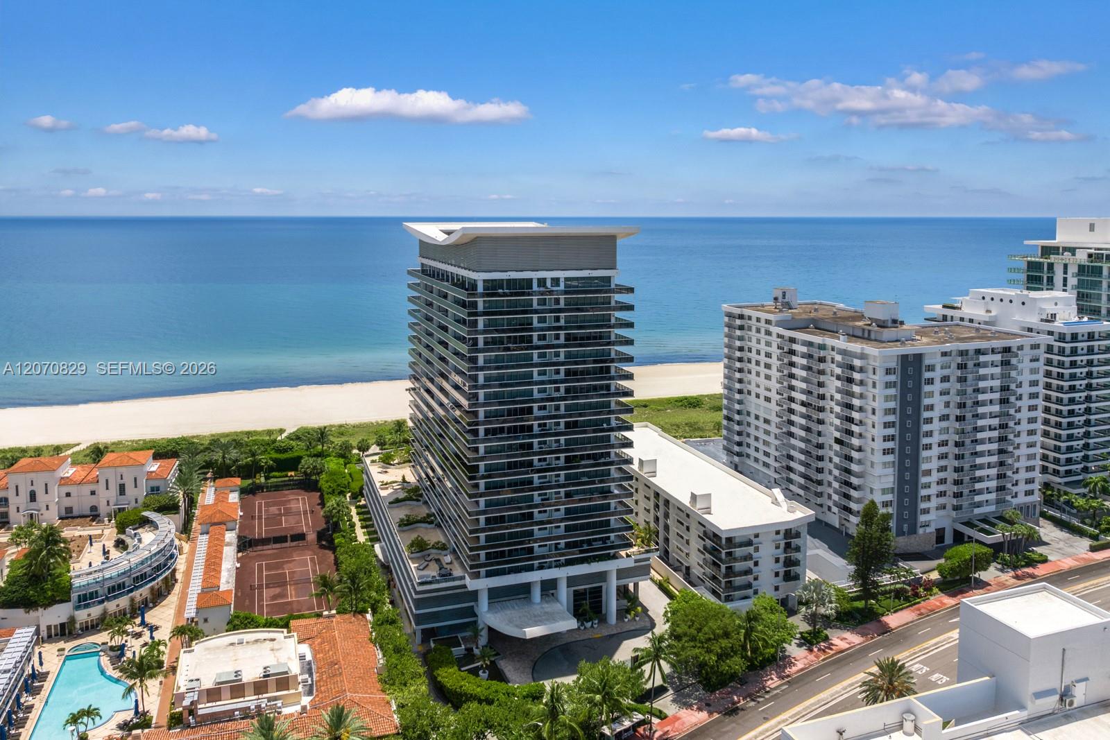 5875 Collins Ave # 1102