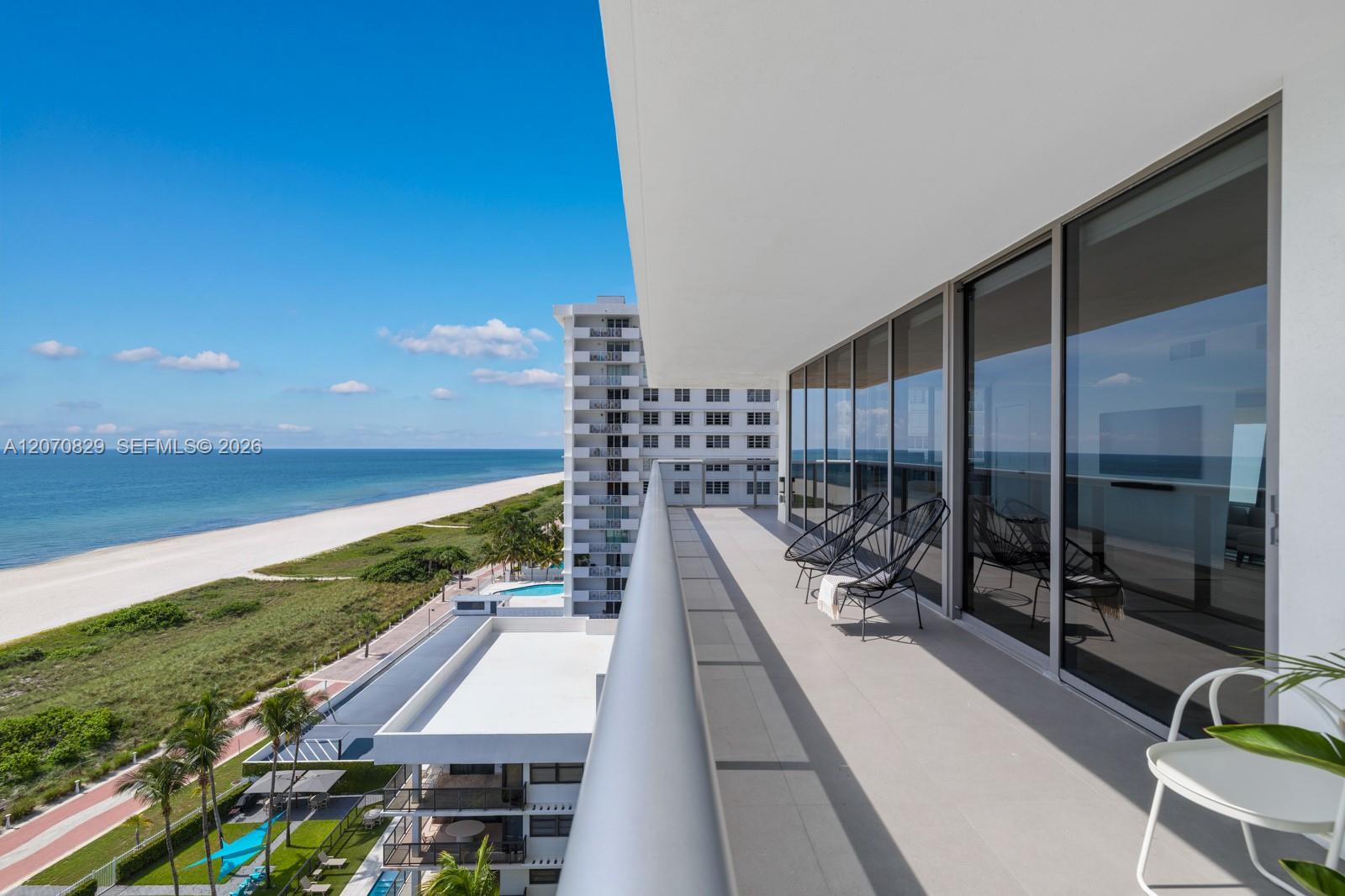 5875 Collins Ave # 1102