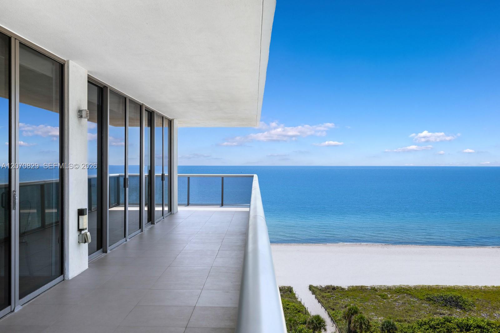 5875 Collins Ave # 1102