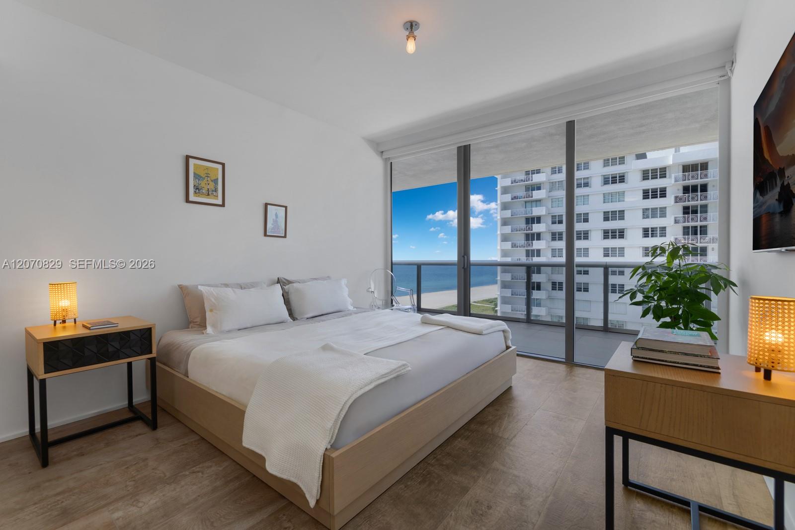 5875 Collins Ave # 1102
