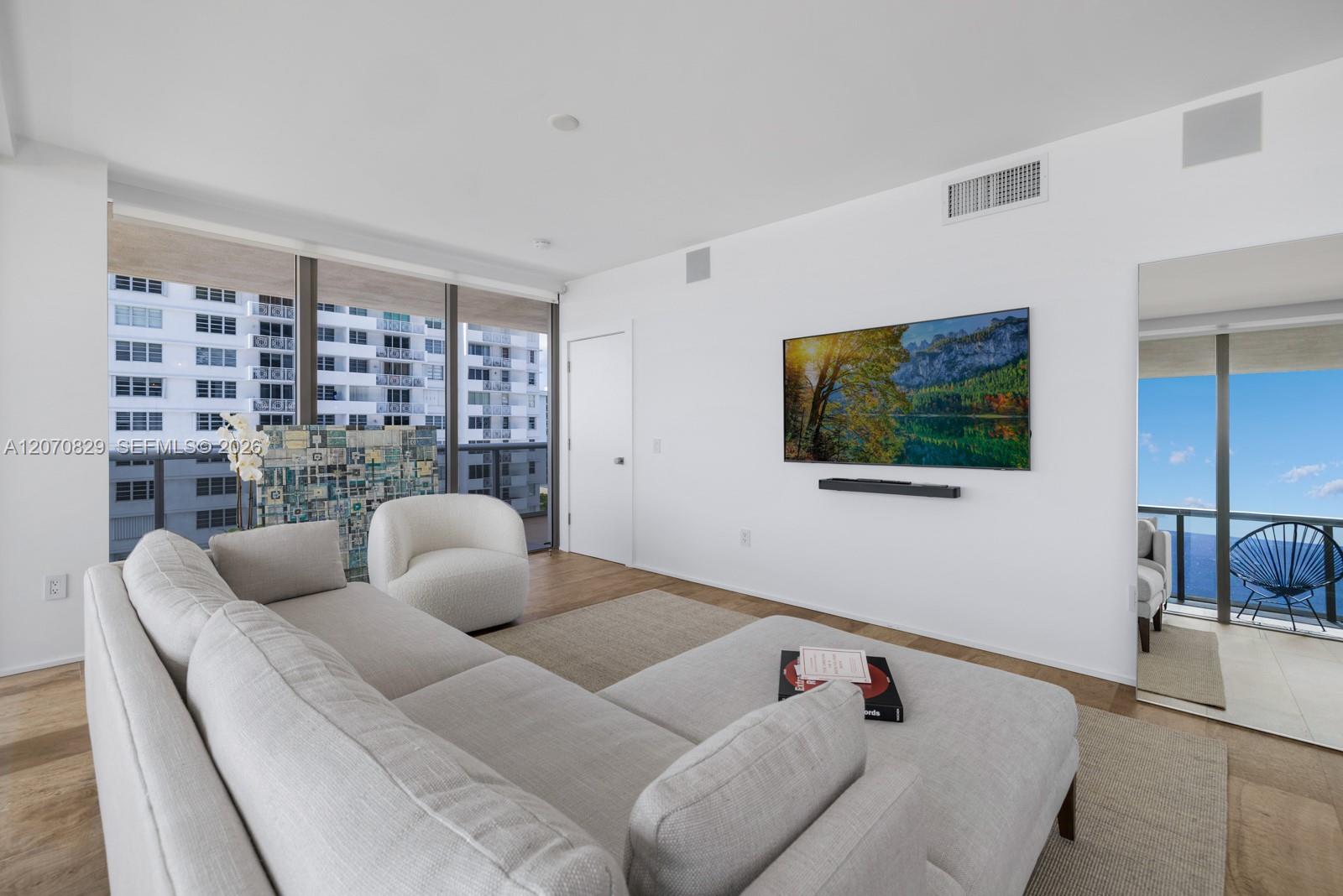 5875 Collins Ave # 1102