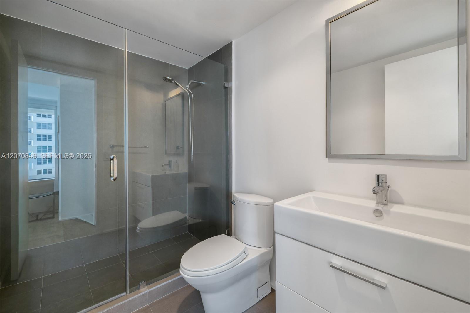 5875 Collins Ave # 1102