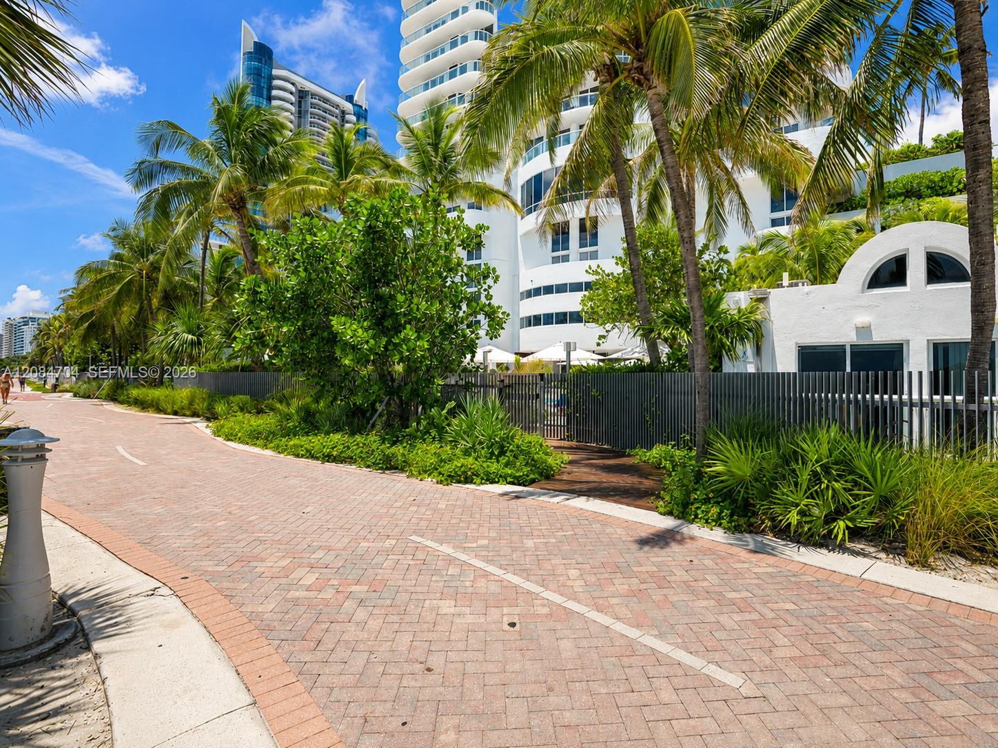 6365 Collins Ave # 2403